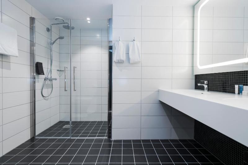 Business Double Room image 2