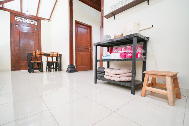 Joglo 33 Homestay Jogja - image 15
