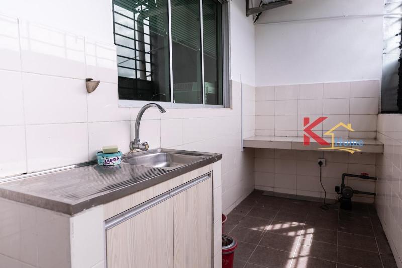 K Home - Cozy 2-Storey Home -5R3B -16 Pax - CityKK - ImagoMall - image 10