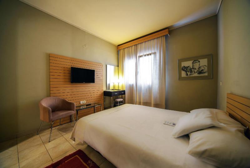 Budget Single Room with Single Bed image 1