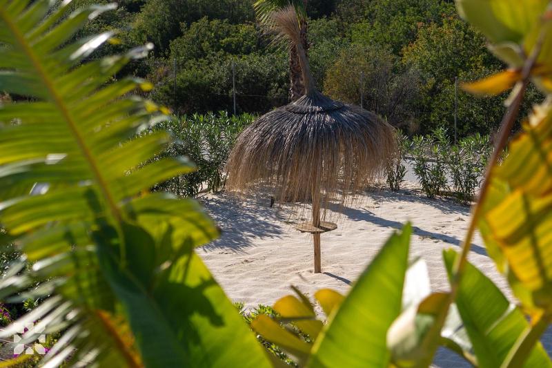 Villa Casanova Beach by Abahana Villas - image 15