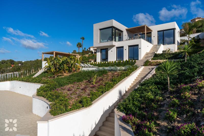 Villa Casanova Beach by Abahana Villas - image 14