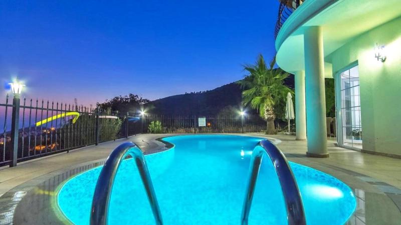 Kalkan 3 bedroom seaview villa with private pool - image 15