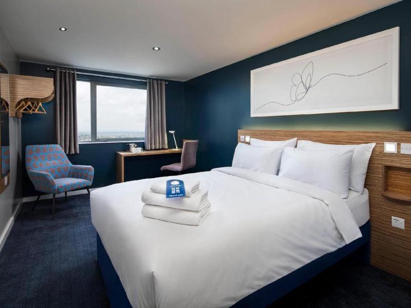 Travelodge Southampton Central - image 2