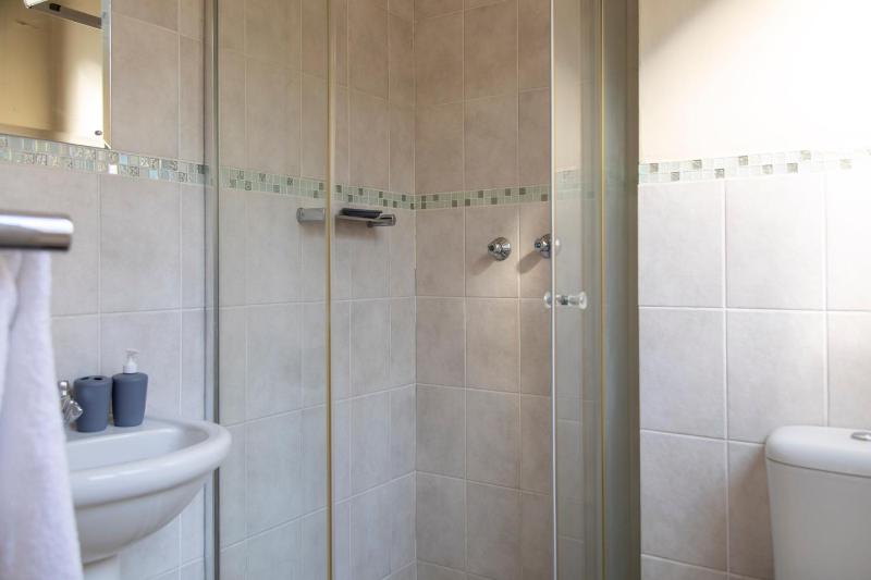 Apartment in Gaborone - image 11