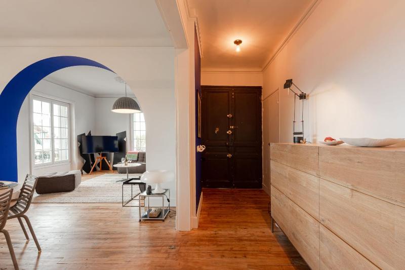 MISVA KEYWEEK Architect-designed flat in Biarritz with garden - image 8