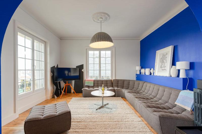 MISVA KEYWEEK Architect-designed flat in Biarritz with garden - image 7