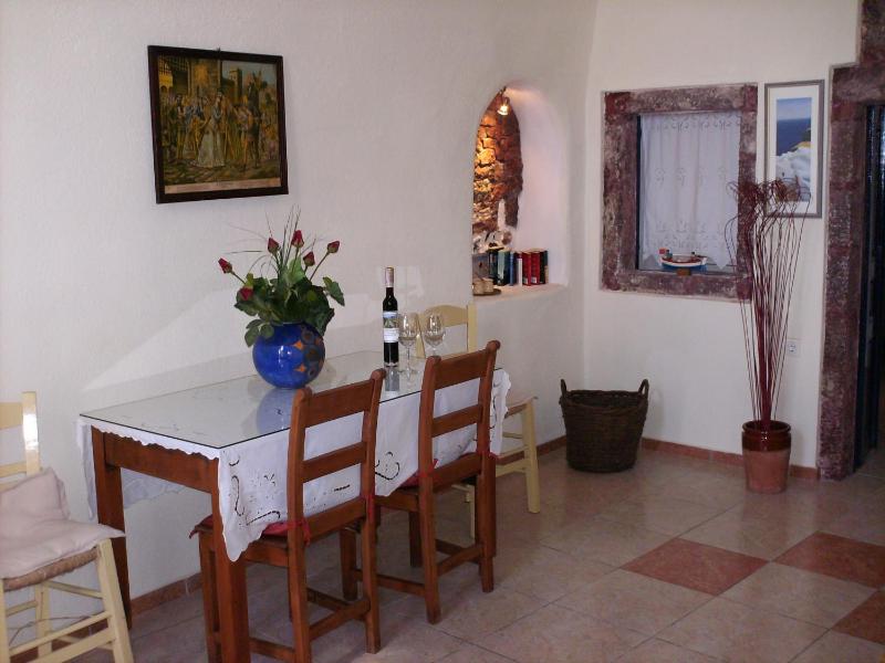 Fotinos Houses - image 19