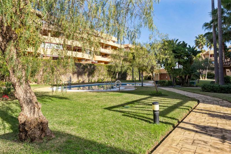 Stunning retreat in La Cala - Ref 06 - image 6