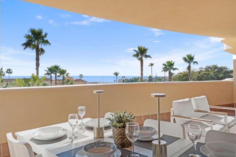 Stunning retreat in La Cala - Ref 06 - image 20