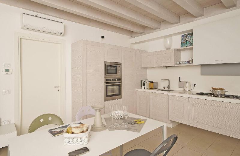 L'oasi del Lago - image 32