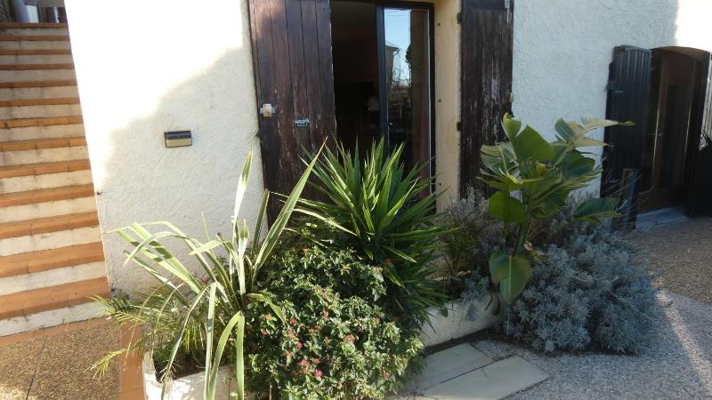 Les Pucines T2 bas de villa - image 35