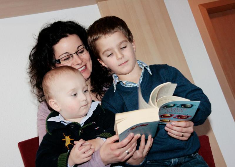 Apartment (5 Adults) with Balcony image 2