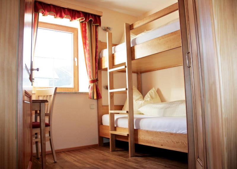 Family Apartment (4 Adults) image 2