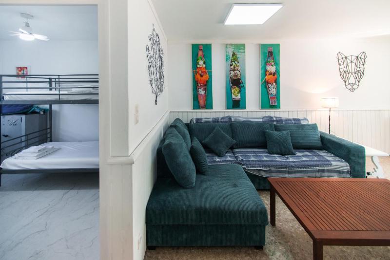 WELCS APARTAMENTO 447 EMP con jardin privado - image 12