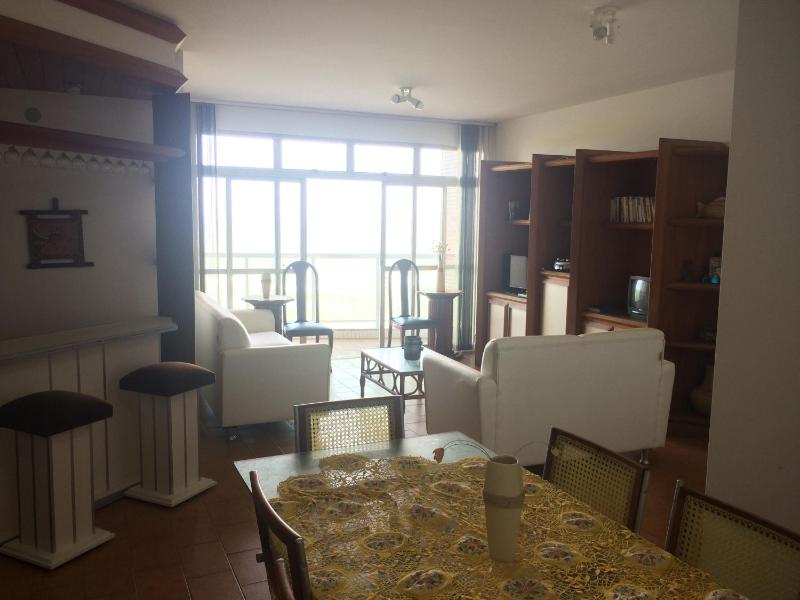 Apartamento Guarapari Brisa do Mar - image 25
