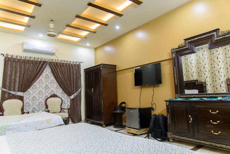 Patel Residency Guest House - image 13
