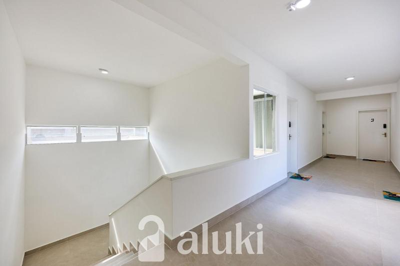 Itagua - Loft 2 · Frente ao mar na orla do Itaguá | Roupas de cama - image 22