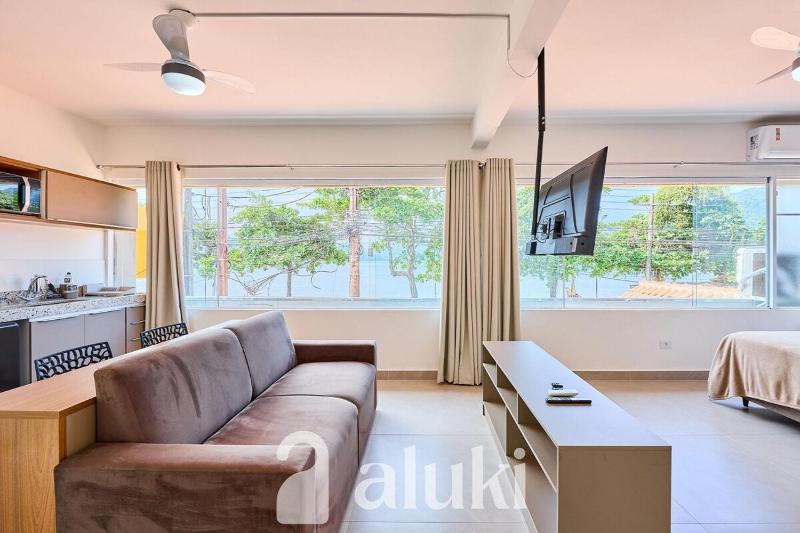Itagua - Loft 2 · Frente ao mar na orla do Itaguá | Roupas de cama - image 3