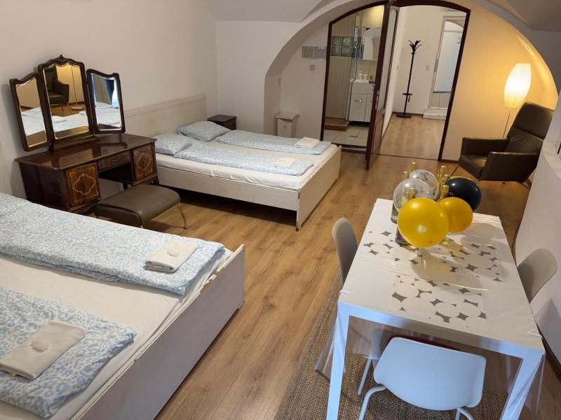 Travel Inn Apartments - image 14