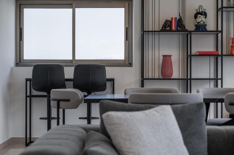Beautiful 2 BR APT in Mar Mikhael - image 7