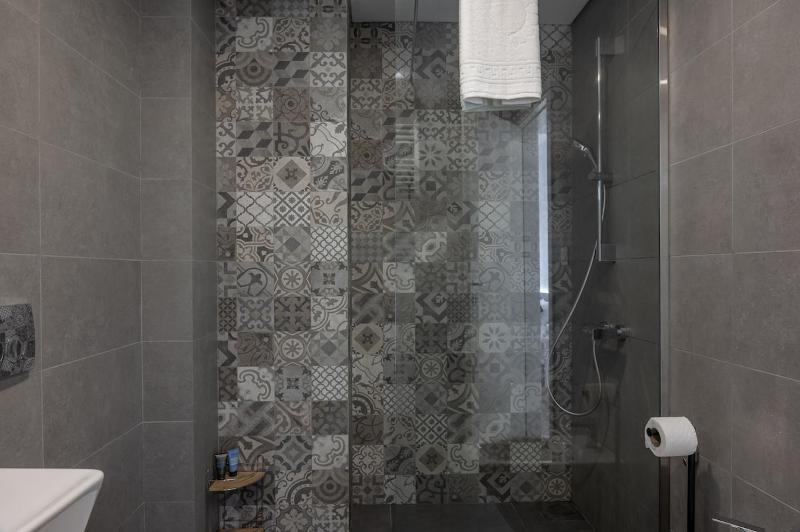 Beautiful 2 Bd Apartment in Aya Tower - image 11