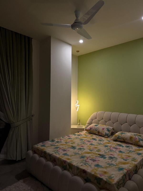 Modern Luxury Stay with PS5 & Home Theatre Gulberg Greens - image 11