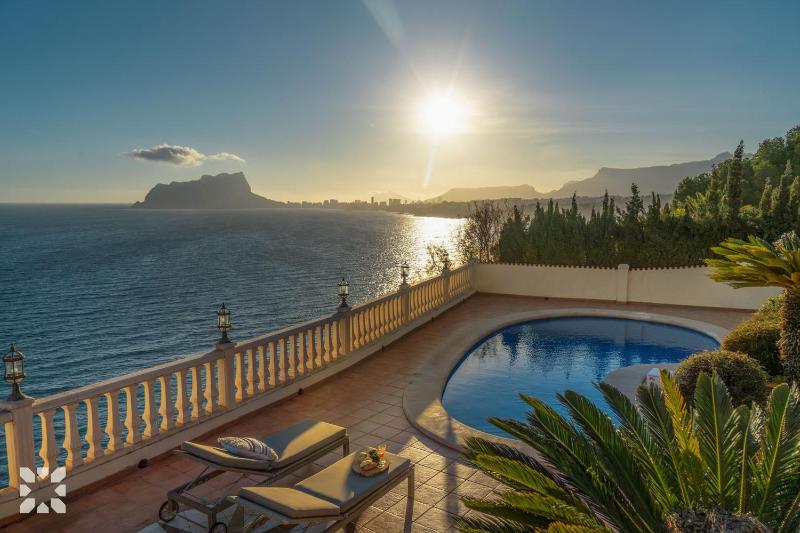 Villa Blue Sea by Abahana Villas - image 6