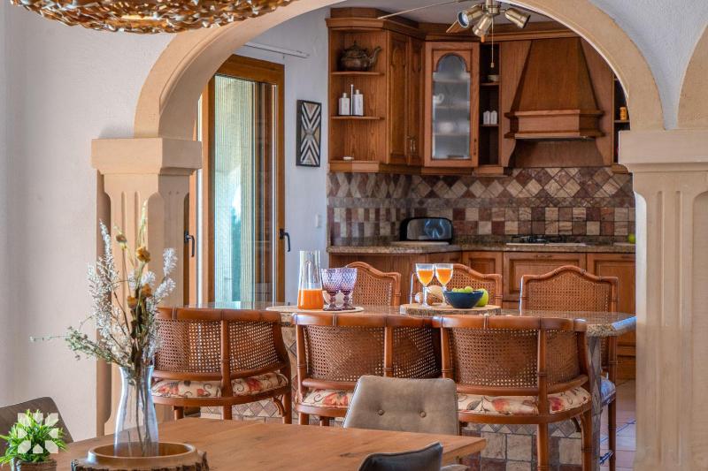 Villa Blue Sea by Abahana Villas - image 11
