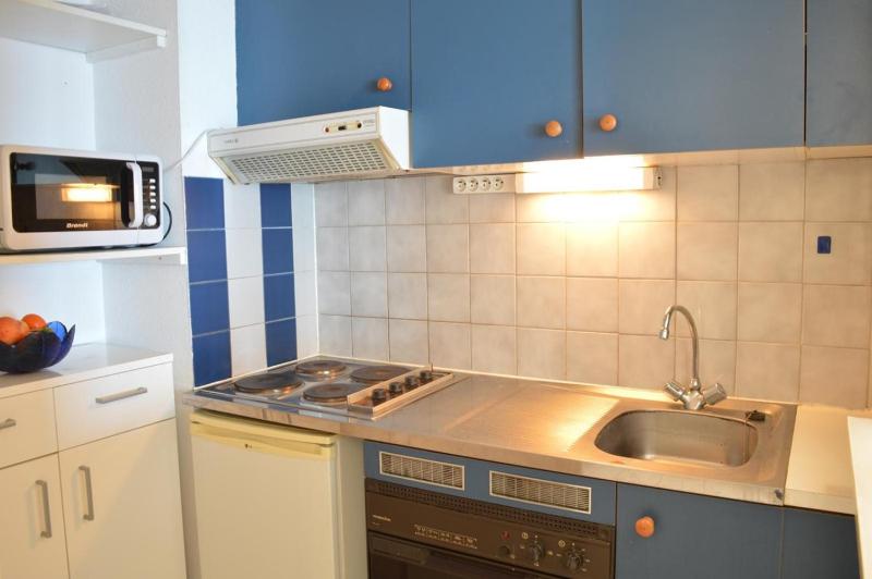 FS020-1504 Appt Studio cabine 4 personnes FREJUS - image 16
