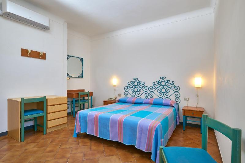 Hotel Garibaldi - image 12