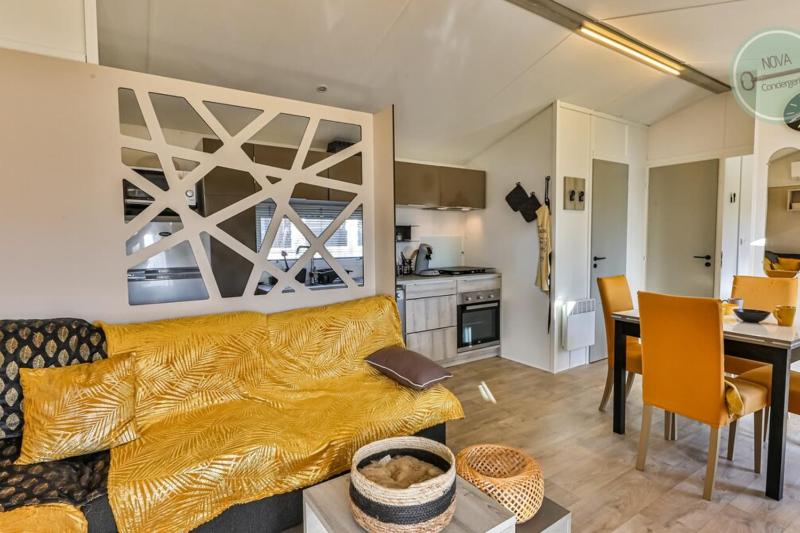 Mobil-home dans parc résidentiel - image 4