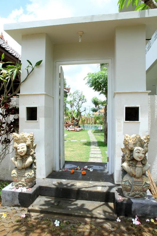 Asung Guesthouse - image 35