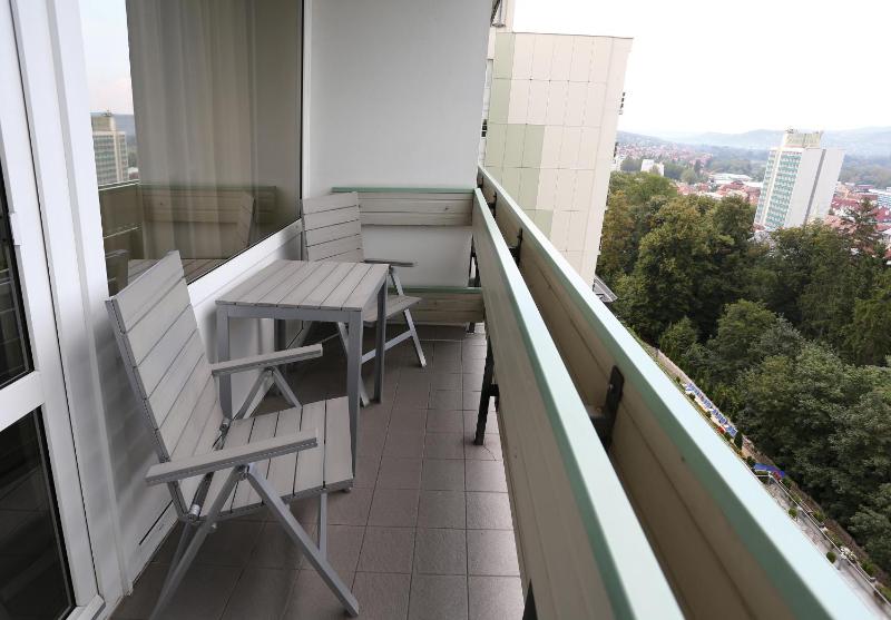 Superior Double Room with Park View and with Wellness and Fitness Access image 4