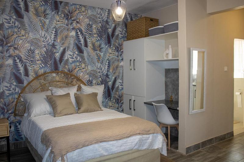 Dawn's Place - image 5