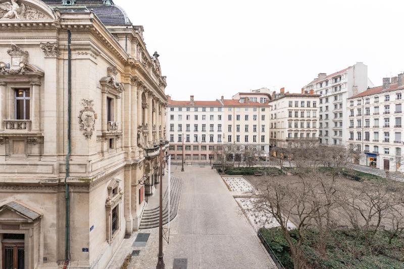Célestins - Haut standing 120m² - Coeur de Lyon - image 2