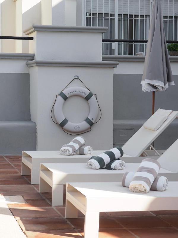 Elviria Hills Living - image 20