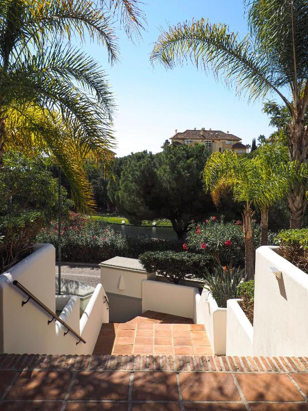 Elviria Hills Living - image 14