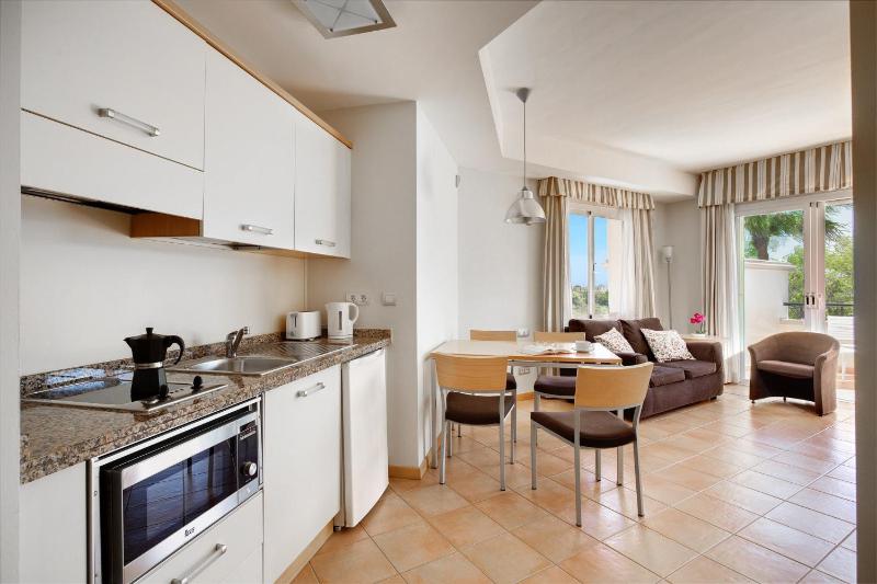 Elviria Hills Living - image 18
