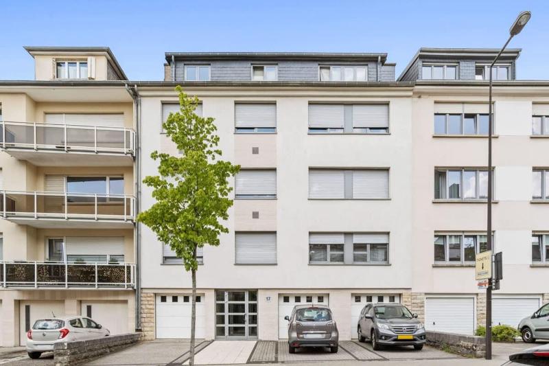 Modern Limpertsberg Studio Near City Center - image 6
