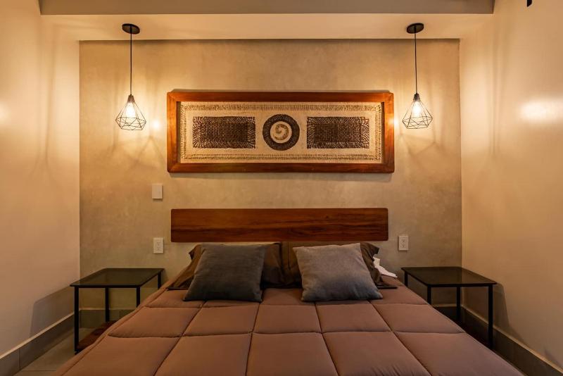 Modern 2 BR condo with rooftop in Roma Norte - image 21