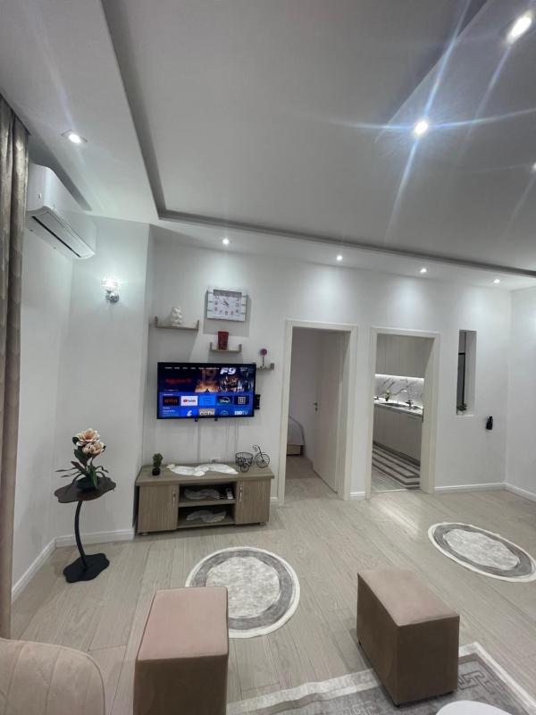 KS Apartment - image 12