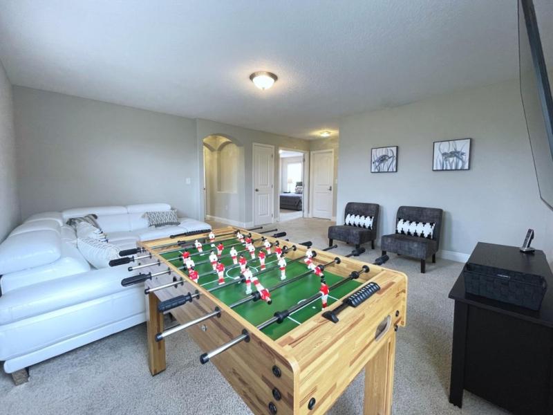 Crisp & Pristine Pool & Spa & Game Room Home! home - image 9