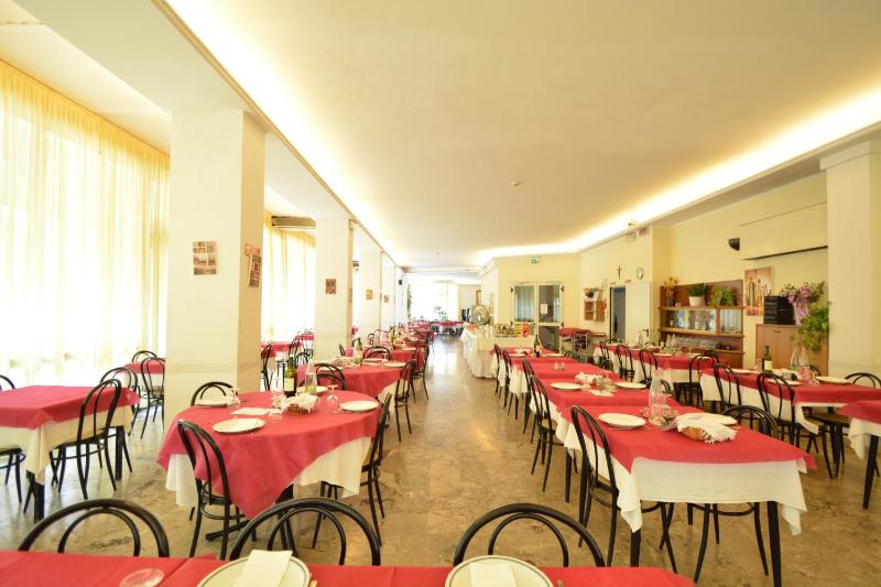 Hotel Europa - image 8