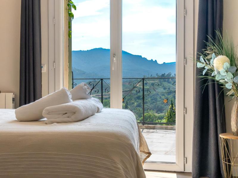 Jardins d Alice Villa 240m2 Famille Piscine Vue Golf Esterel - image 24