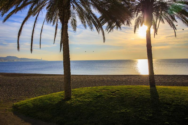 Apartamento a 100 metros de la playa en Fuengirola - image 24