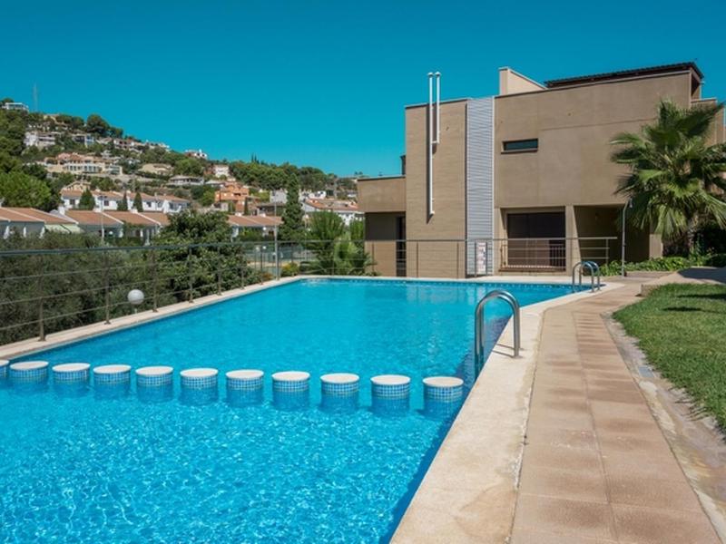 Apartamento de 2 Dormitorios con Piscina y Parking en Peñiscola - ES-389-5 - image 16