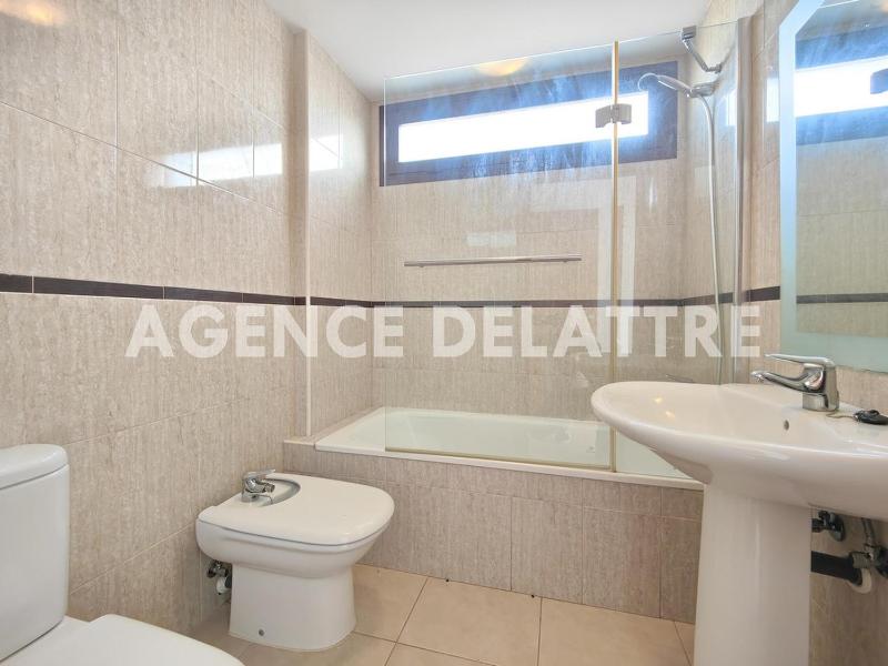 Apartamento 2 dormitorios con aire acondicionado parking cerca de playas - ES-389-17 - image 13