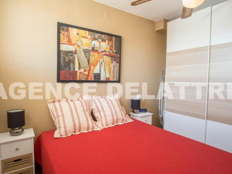 Apartamento moderno con garaje privado en la costa - ES-389-43 - image 11