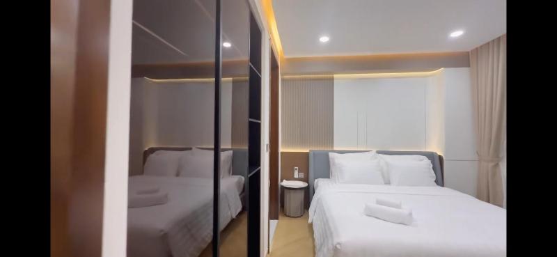 A La Carte Đà Nẵng Beach - image 8